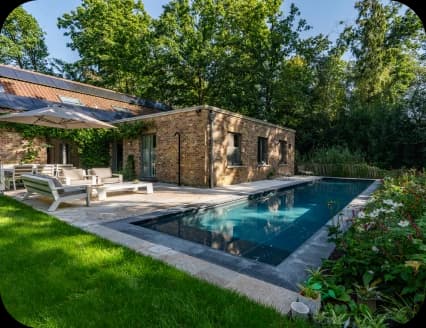 Verrassend tuinparadijs in bosrijke omgeving te Brugge